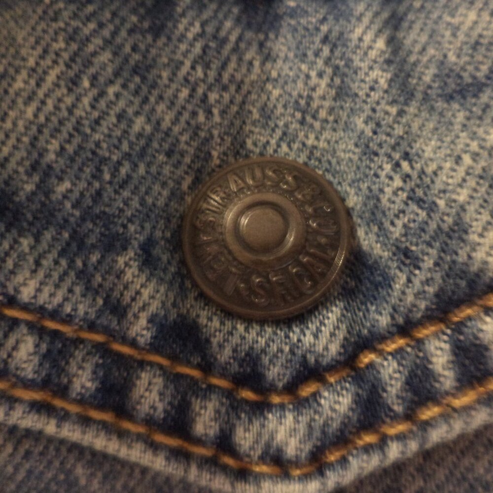 LEVI STRAUSS & CO. JEAN Jacket - DENIM Jacket - Fleece Lined-Loose Fit Size: XXL - Picture 9 of 13